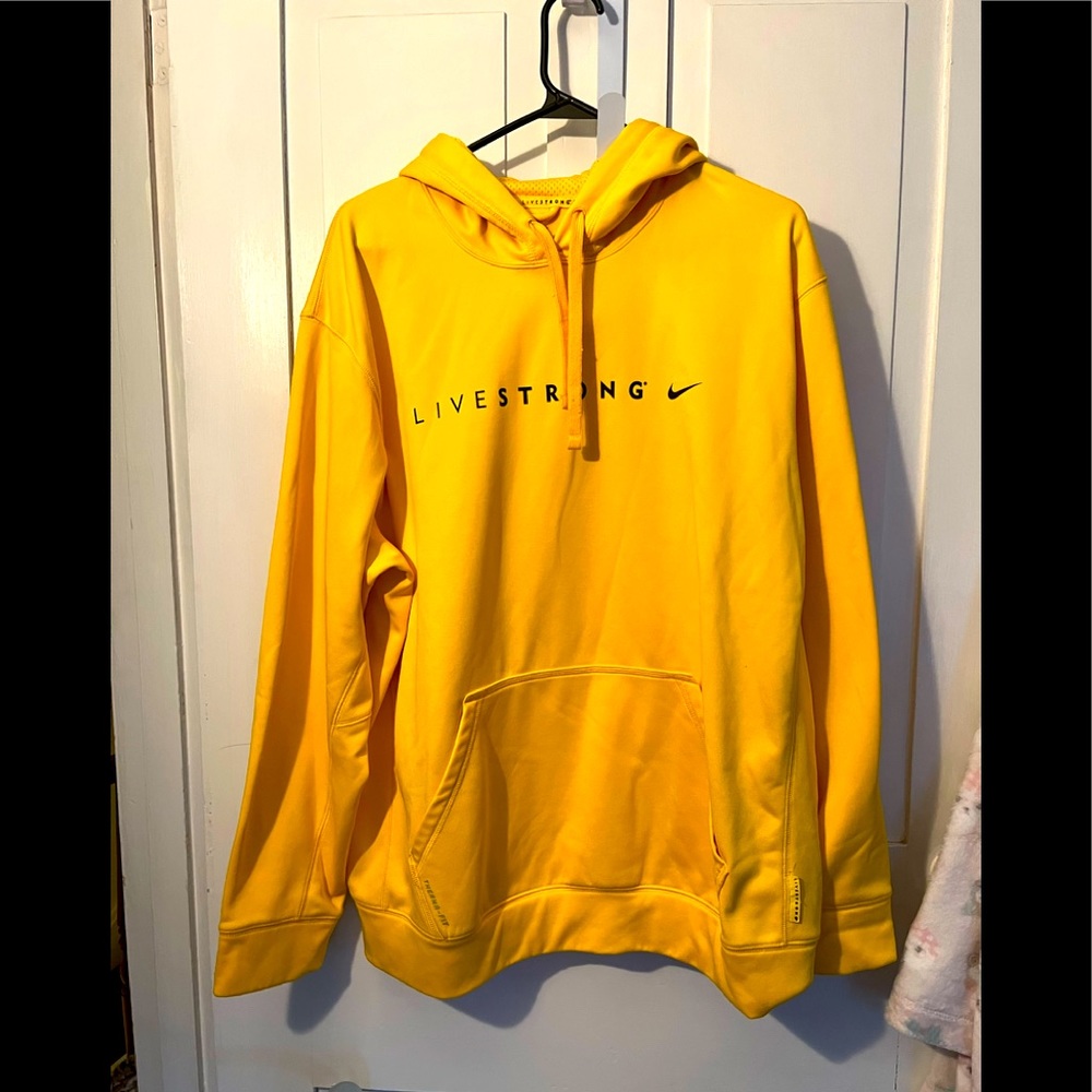 Nike Livestrong yellow XL Mens thermal hoodie